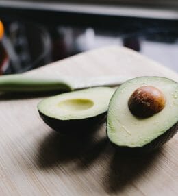 Vegan avocado truffels